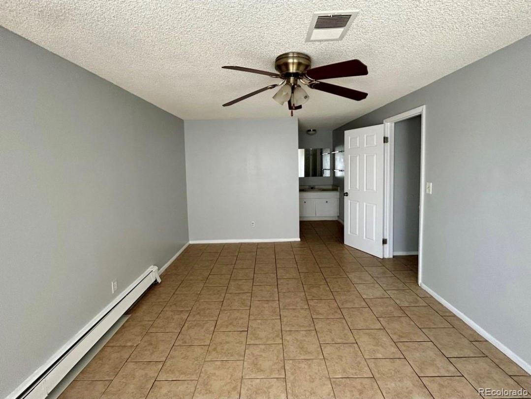 561 Geneva St #200, Aurora, CO 80010 photo