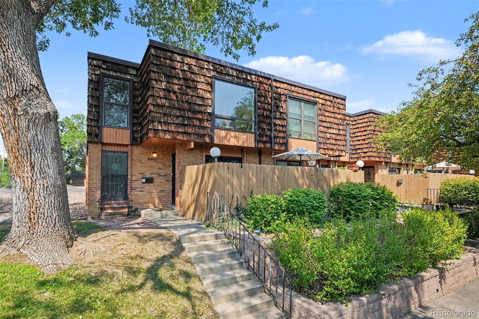 6401 Welch Ct, Arvada, CO 80004 photo