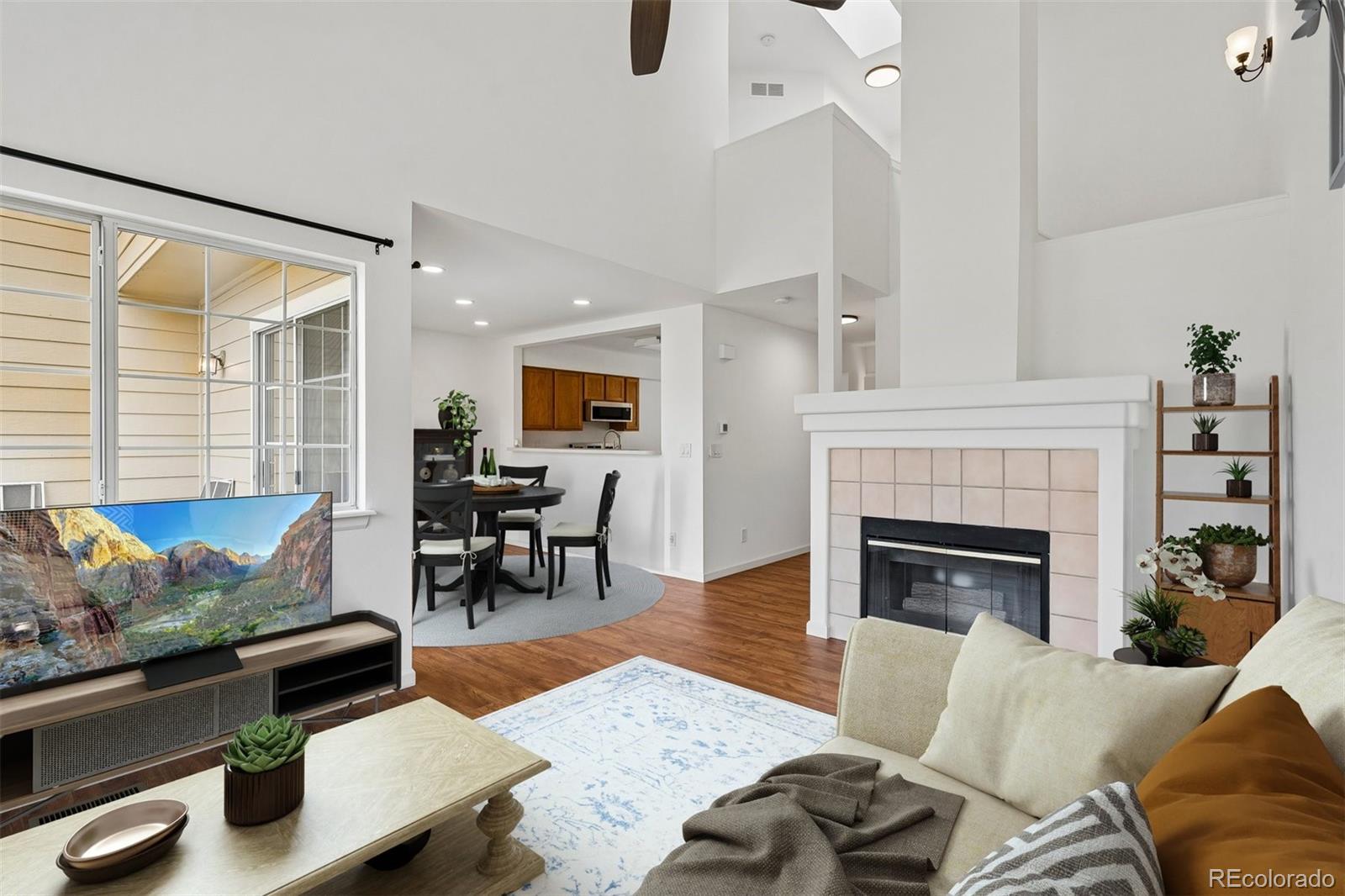 10557 W Maplewood Dr #C, Littleton, CO 80127 photo