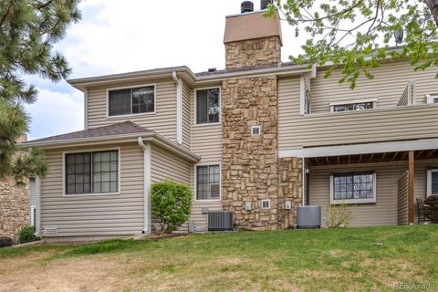 Condominium in Aurora CO 12406 E Pacific Circle #D.jpg