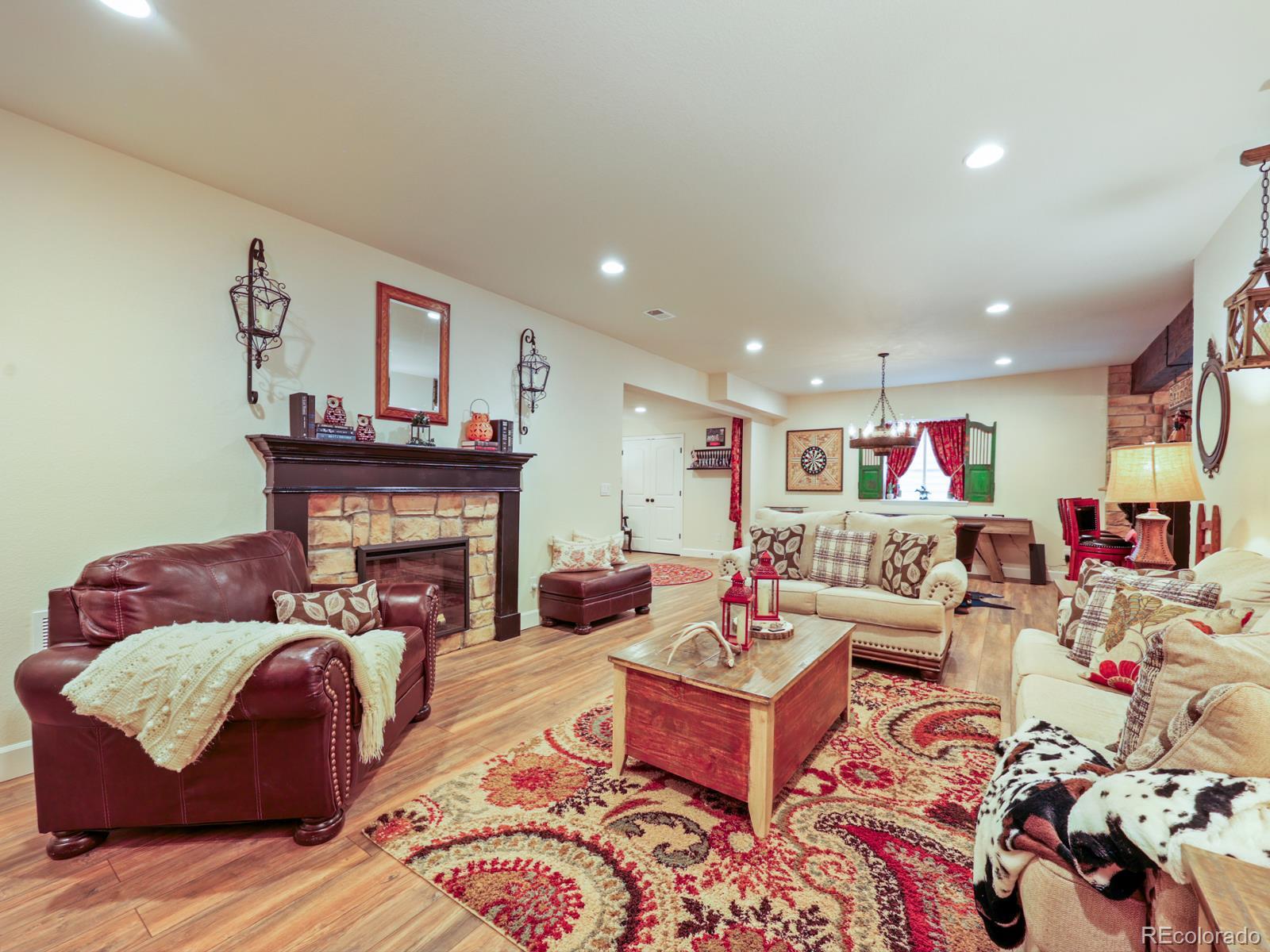 6568 Leilani Ln, Castle Rock, CO 80108 photo