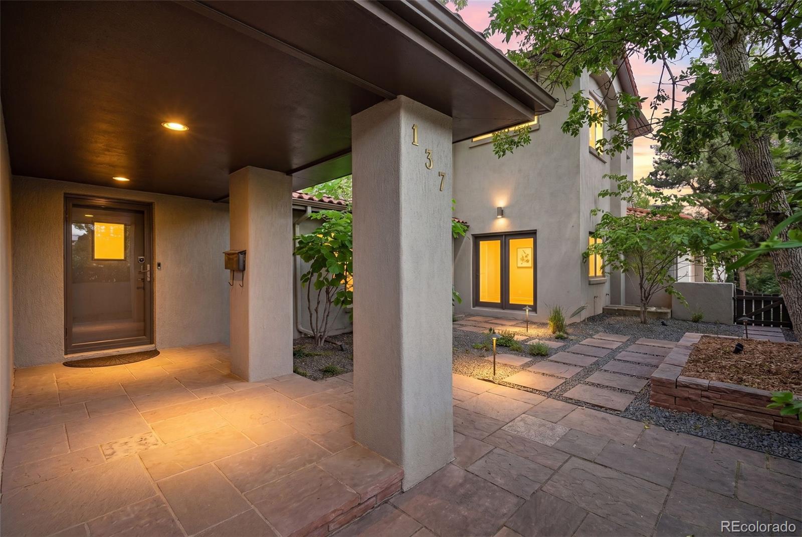 137 Dahlia St, Denver, CO 80220 photo