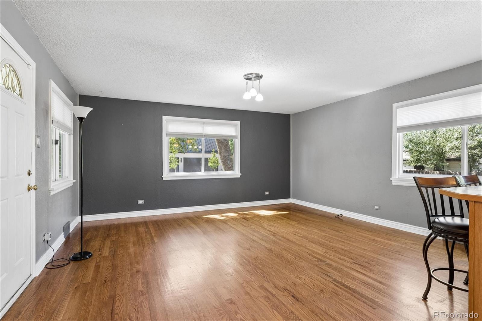 961 Kendall St, Lakewood, CO 80214 photo