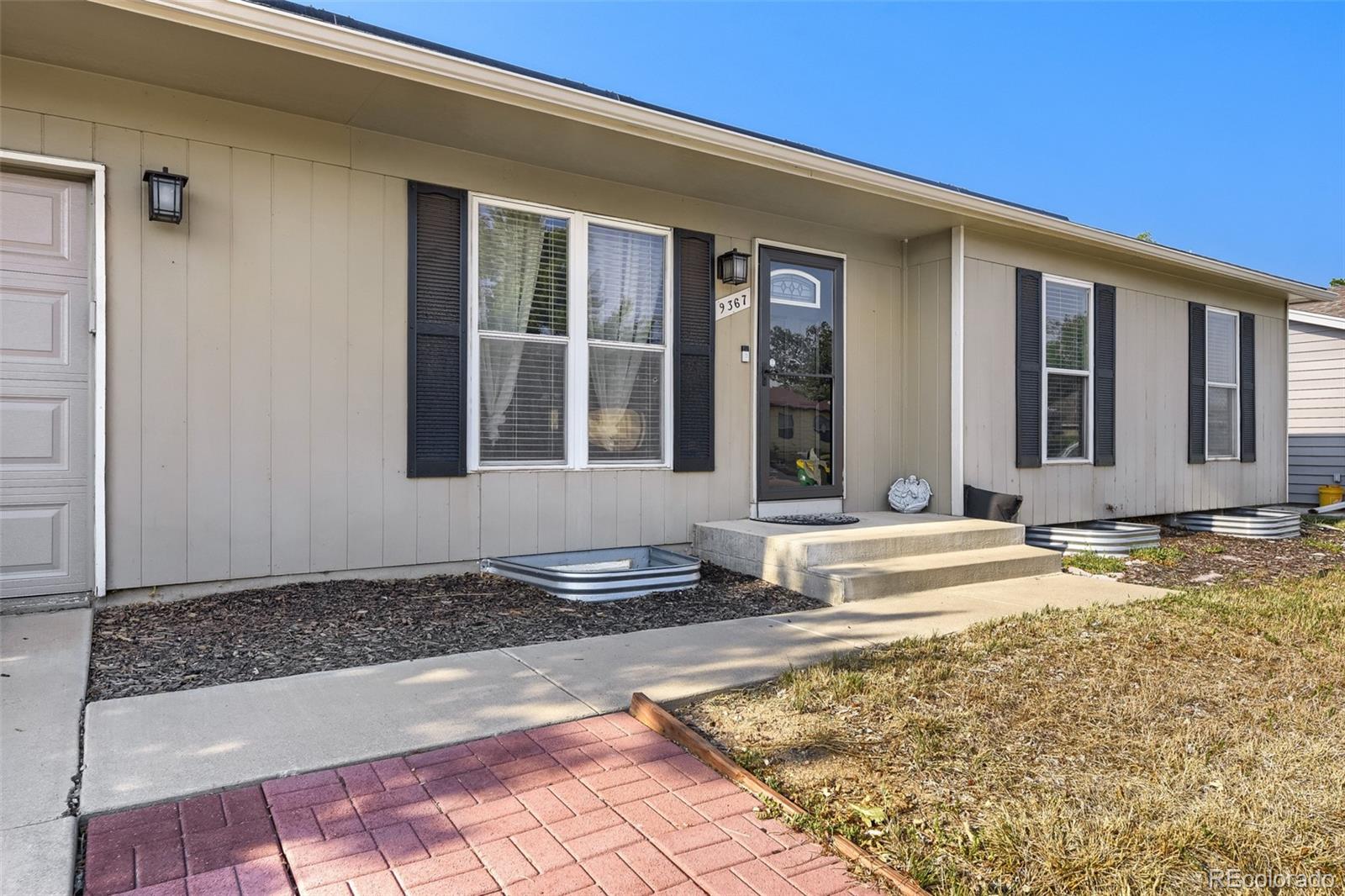9367 W Hamilton Dr, Denver, CO 80227 photo