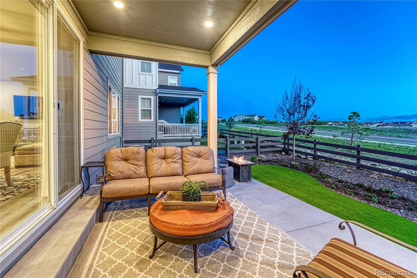 1470 Golden Sill Dr, Castle Rock, CO 80108 photo