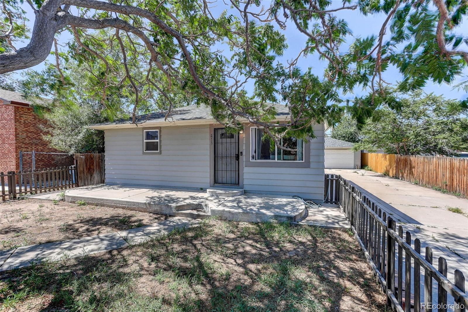 5715 Niagara St, Commerce City, CO 80022 photo