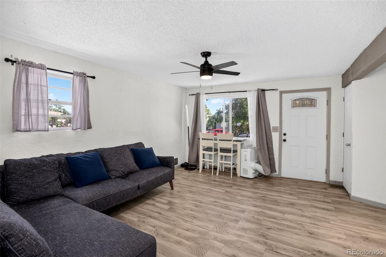 5715 Niagara St, Commerce City, CO 80022 photo