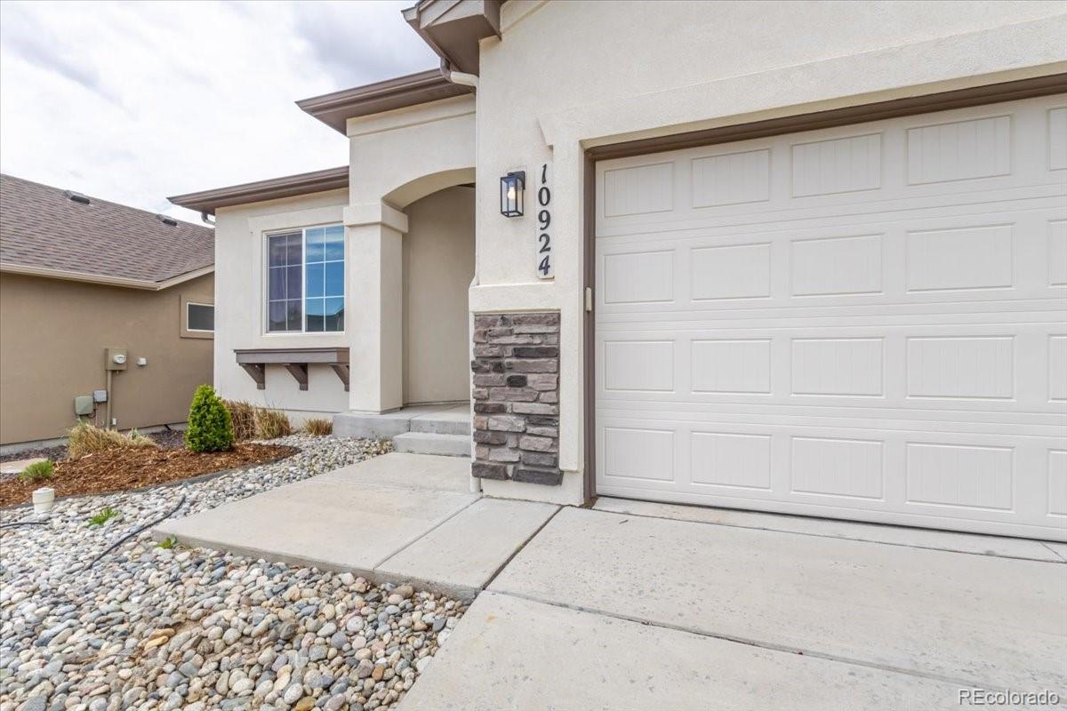 10924 Echo Canyon Dr, Colorado Springs, CO 80908 photo