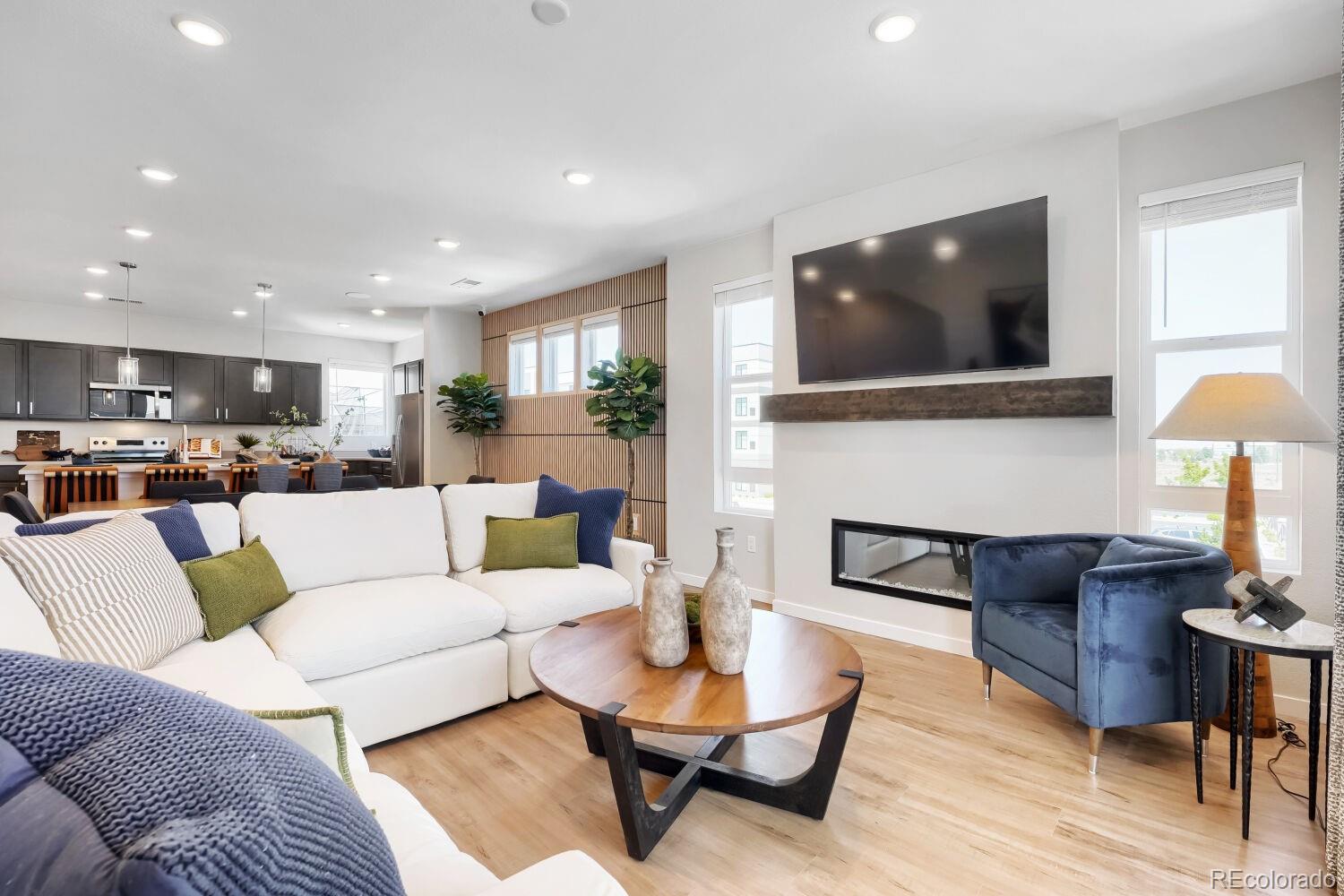 9200 E 47 Ave #201, Denver, CO 80238 photo
