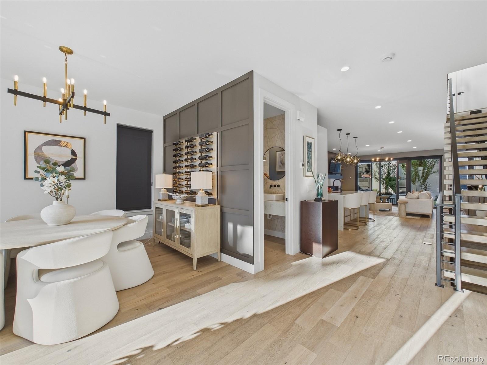 1286 S Pennsylvania St, Denver, CO 80210 photo