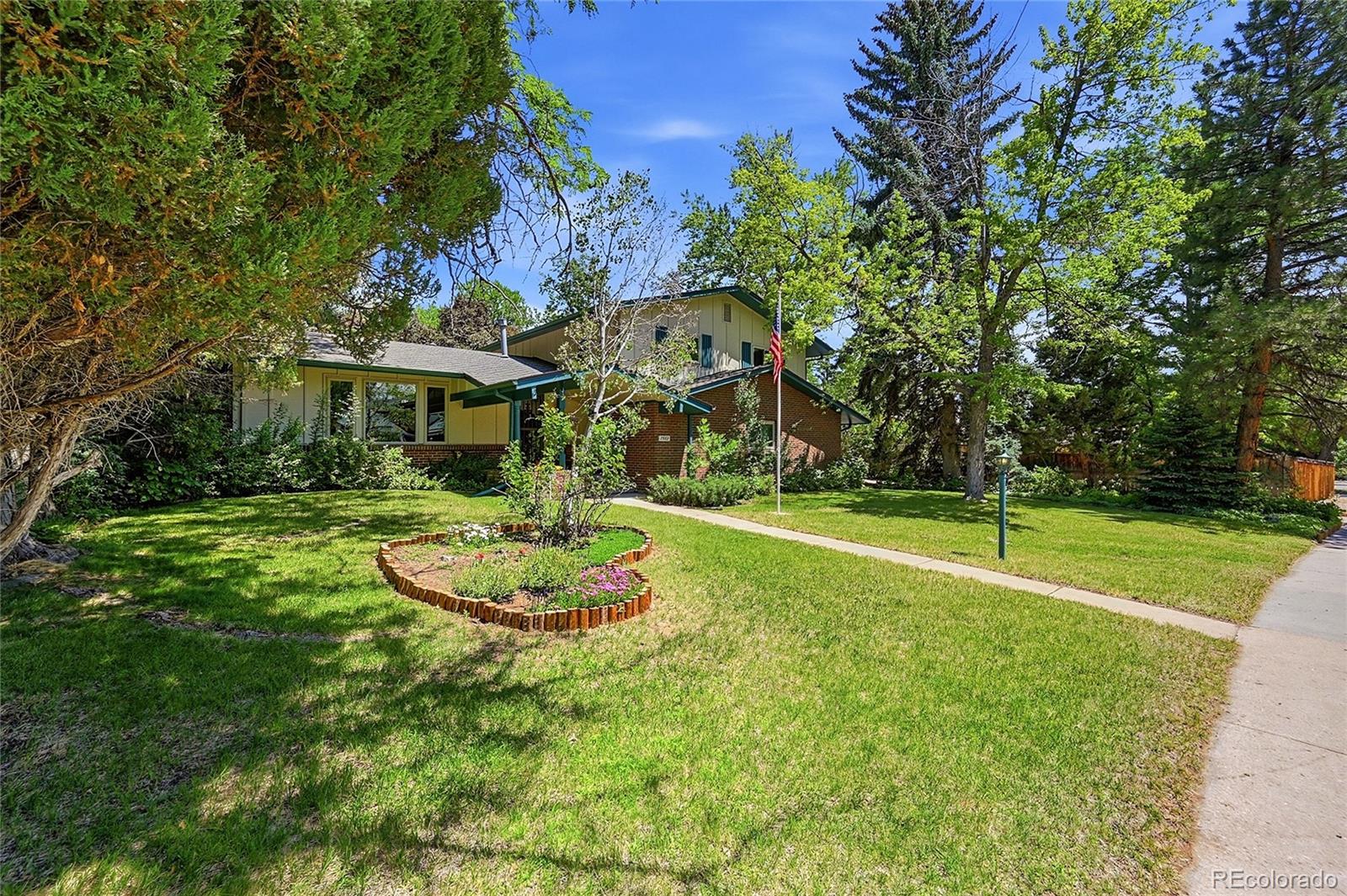 7582 S Ames Way, Littleton, CO 80128 photo