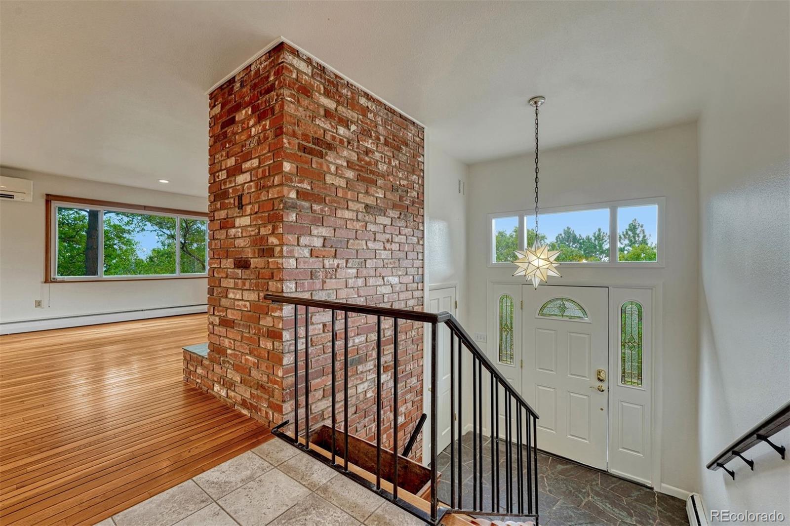 325 Altura Way, Colorado Springs, CO 80906 photo
