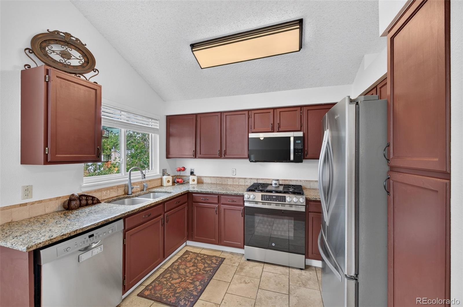 6363 Laguna Cir, Highlands Ranch, CO 80130 photo