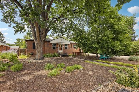 Single Family Residence in Denver CO 2635 Niagara Street.jpg