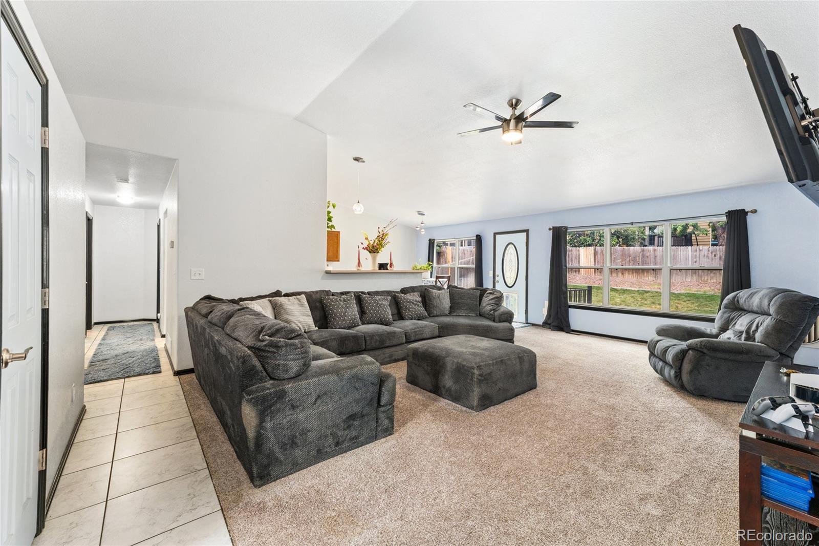 19564 E Ithaca Pl, Aurora, CO 80013 photo