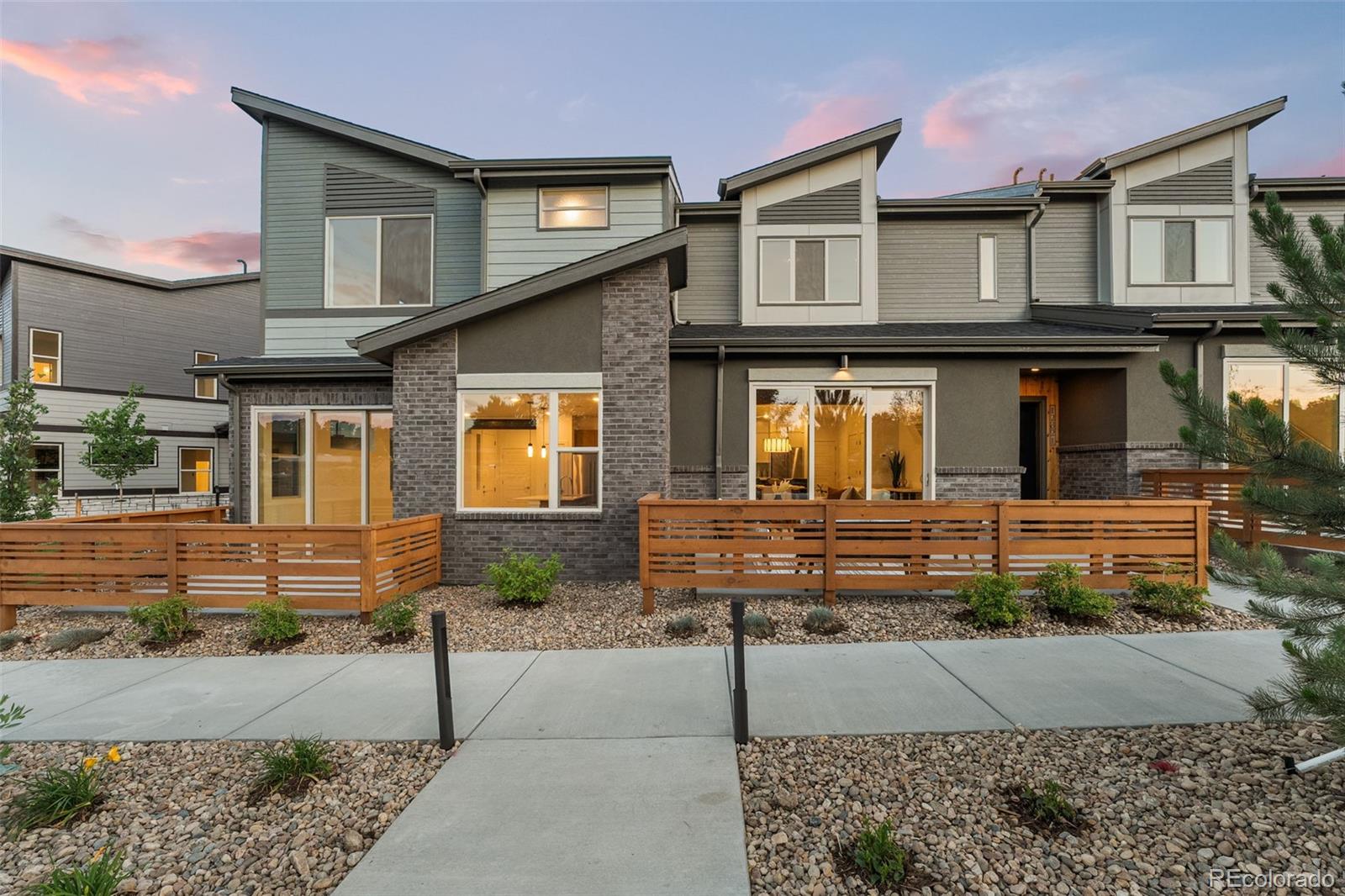 W 58th Ct, Arvada, CO 80004 photo