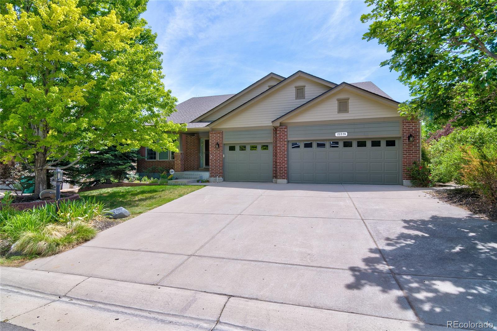 22226 E Glasgow Pl, Aurora, CO 80016 photo