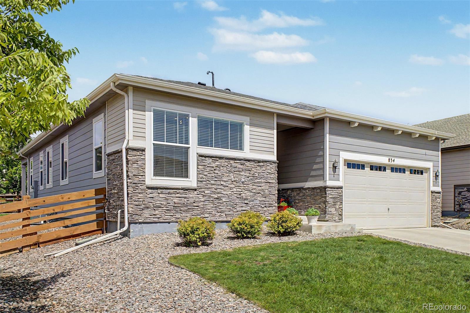 834 Eva Peak Dr, Erie, CO 80516 photo