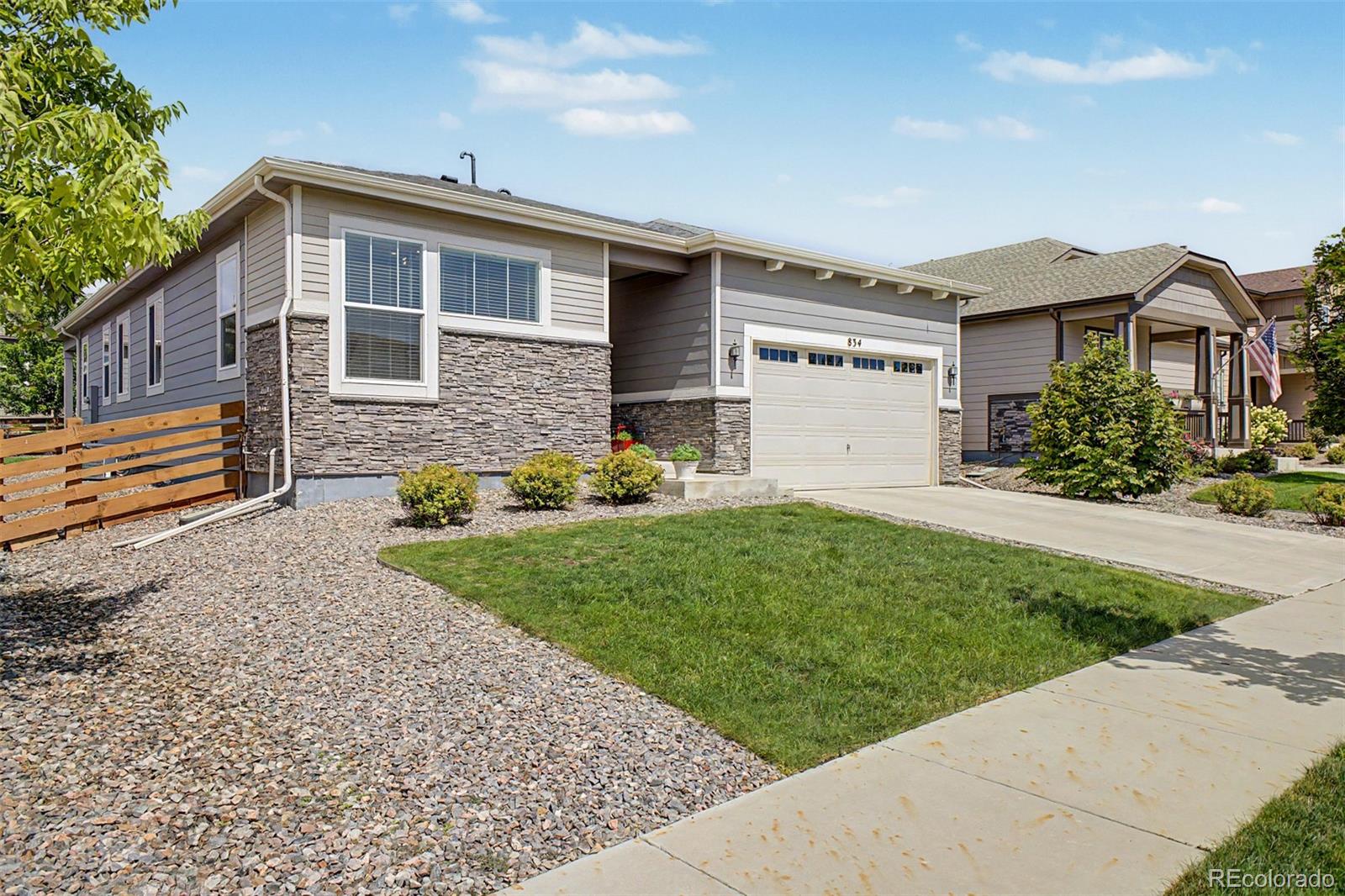 834 Eva Peak Dr, Erie, CO 80516 photo