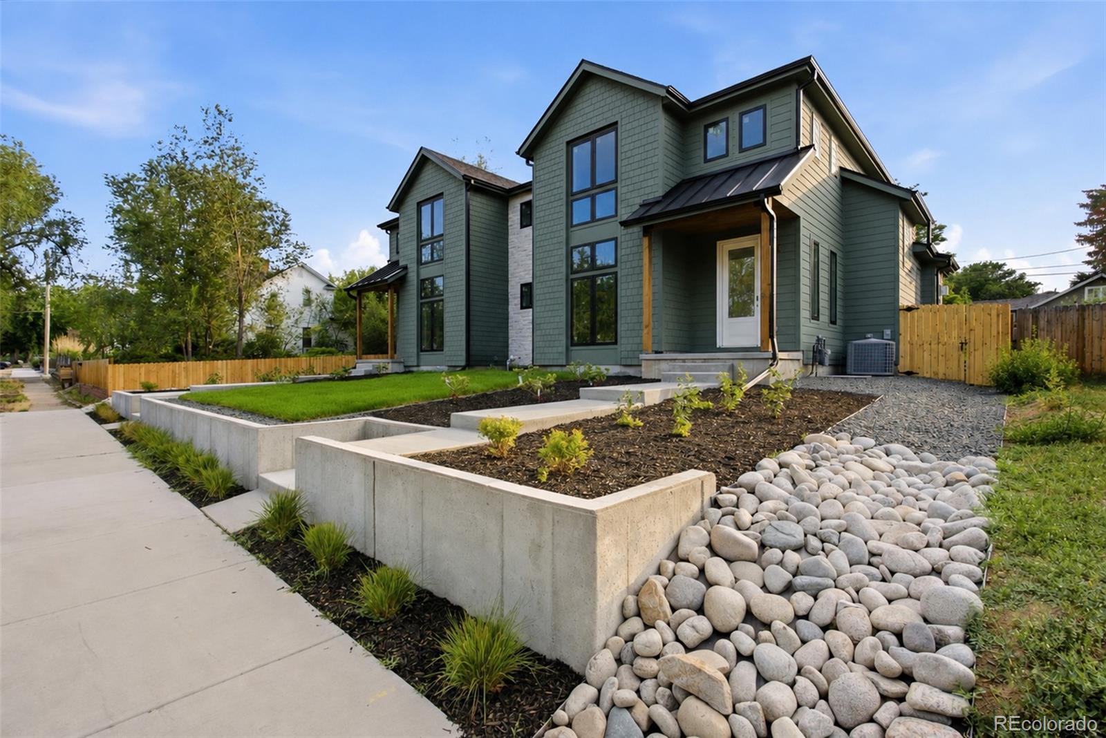 2527 Harlan St, Edgewater, CO 80214 photo