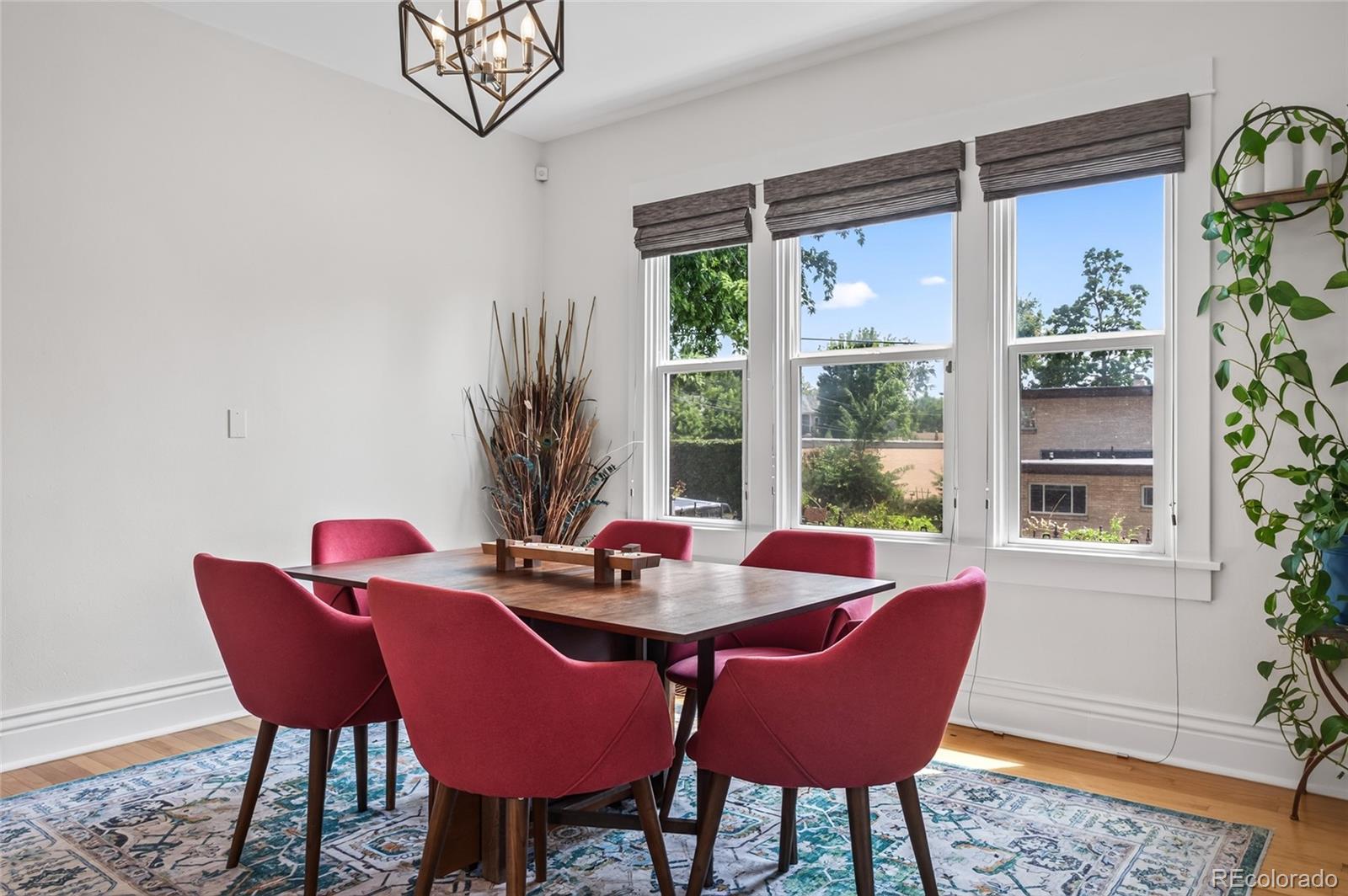 392 S Clarkson St, Denver, CO 80209 photo