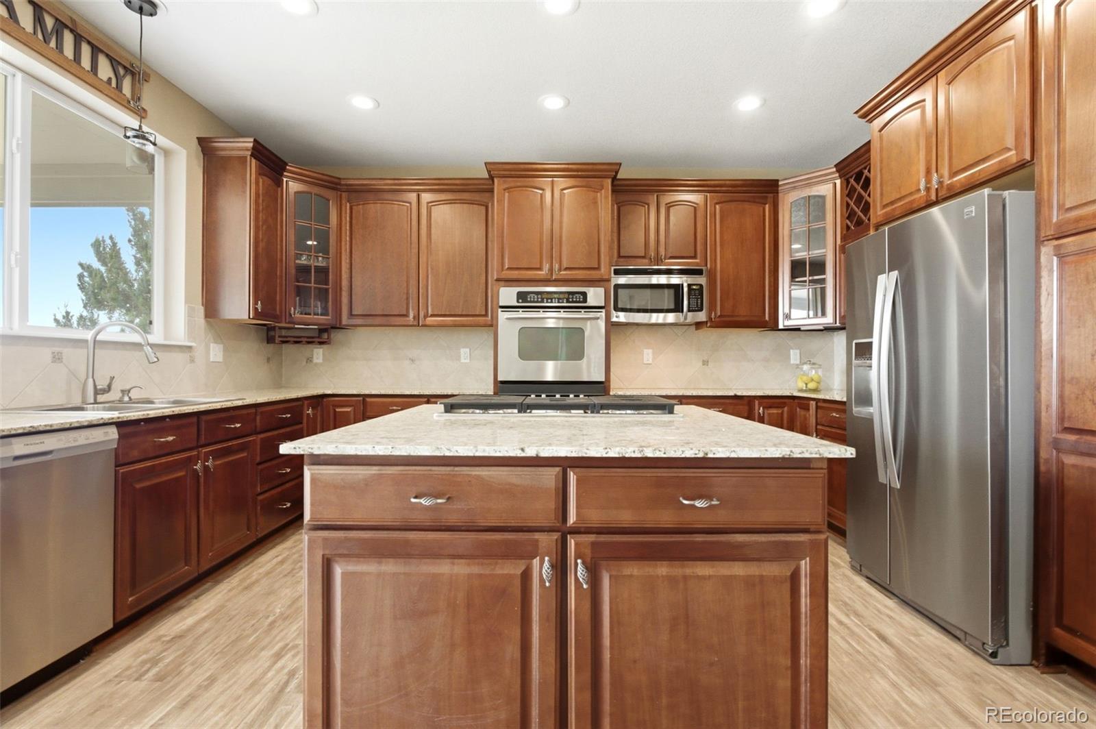 1402 Westin Dr, Erie, CO 80516 photo