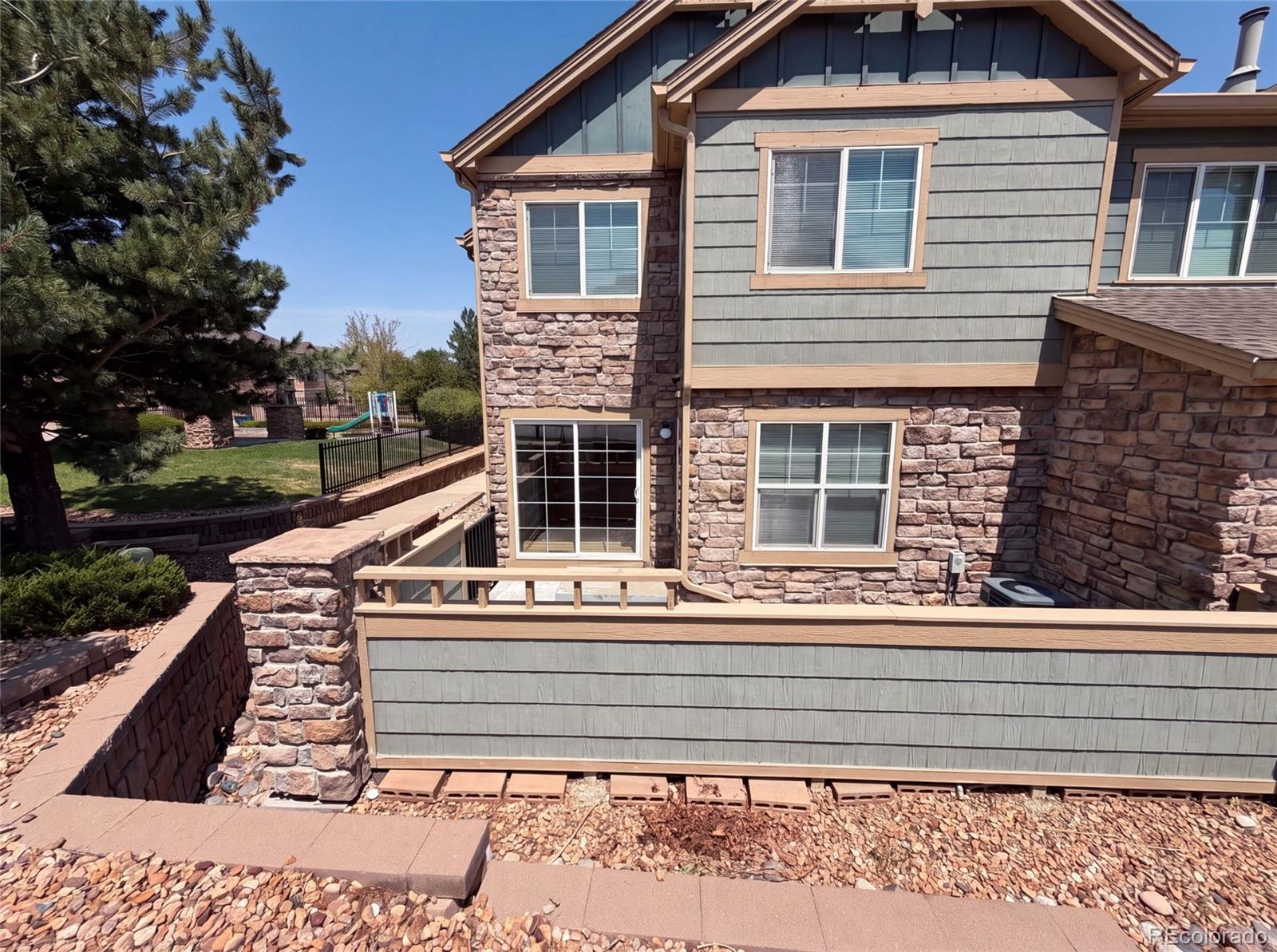 23560 Alamo Pl #B, Aurora, CO 80016 photo