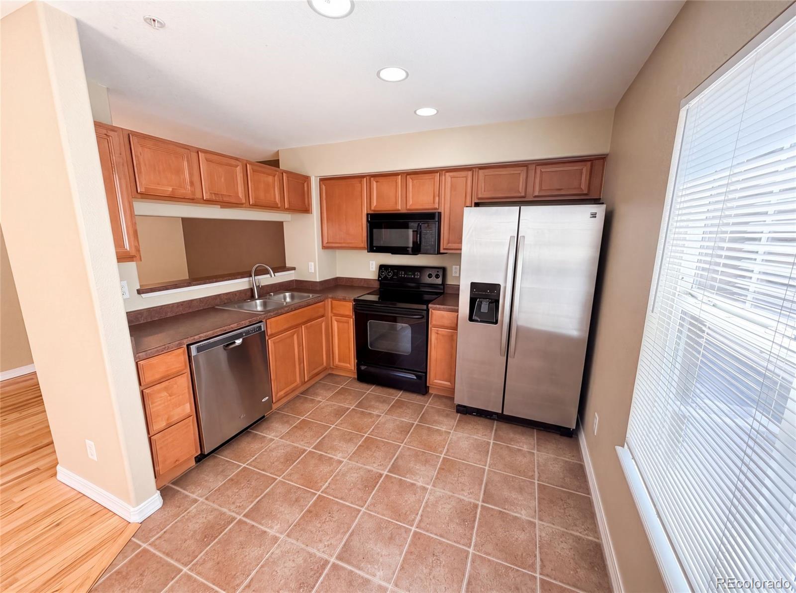 23560 Alamo Pl #B, Aurora, CO 80016 photo