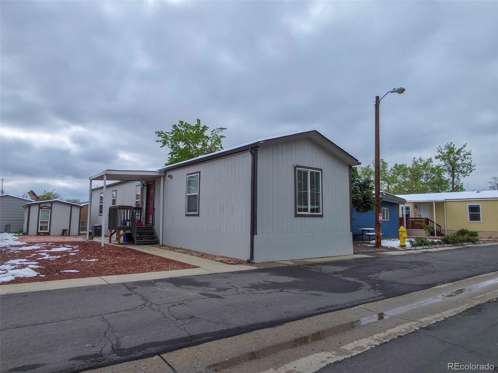 1743 Pagosa Way, Aurora, CO 80011 photo