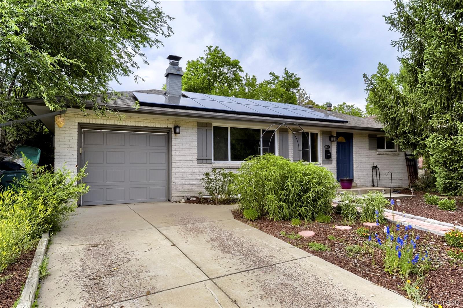 5671 E Bates Ave, Denver, CO 80222 photo