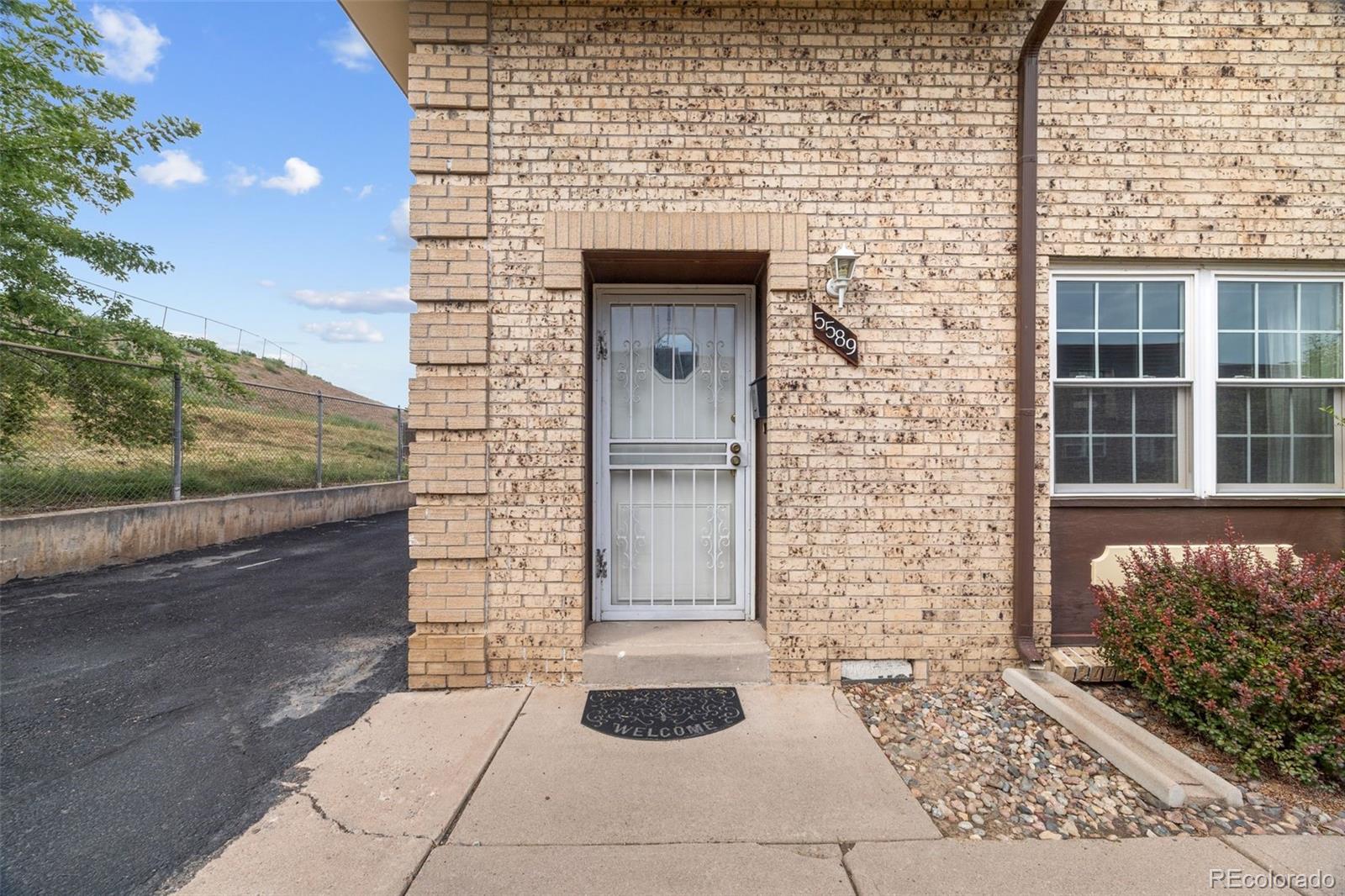 5589 S Lowell Blvd, Littleton, CO 80123 photo