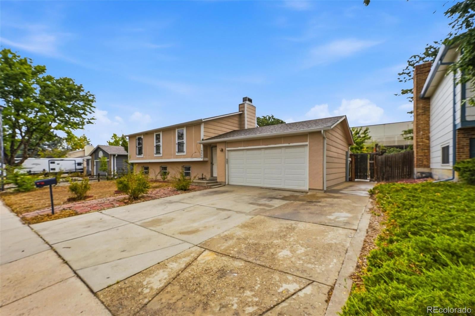16683 E Kansas Dr, Aurora, CO 80017 photo