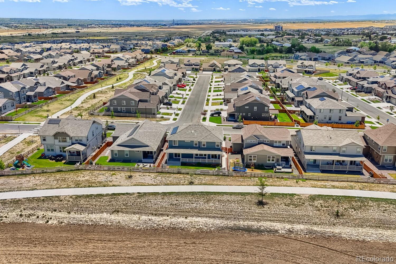 583 Olive St, Broomfield, CO 80023 photo