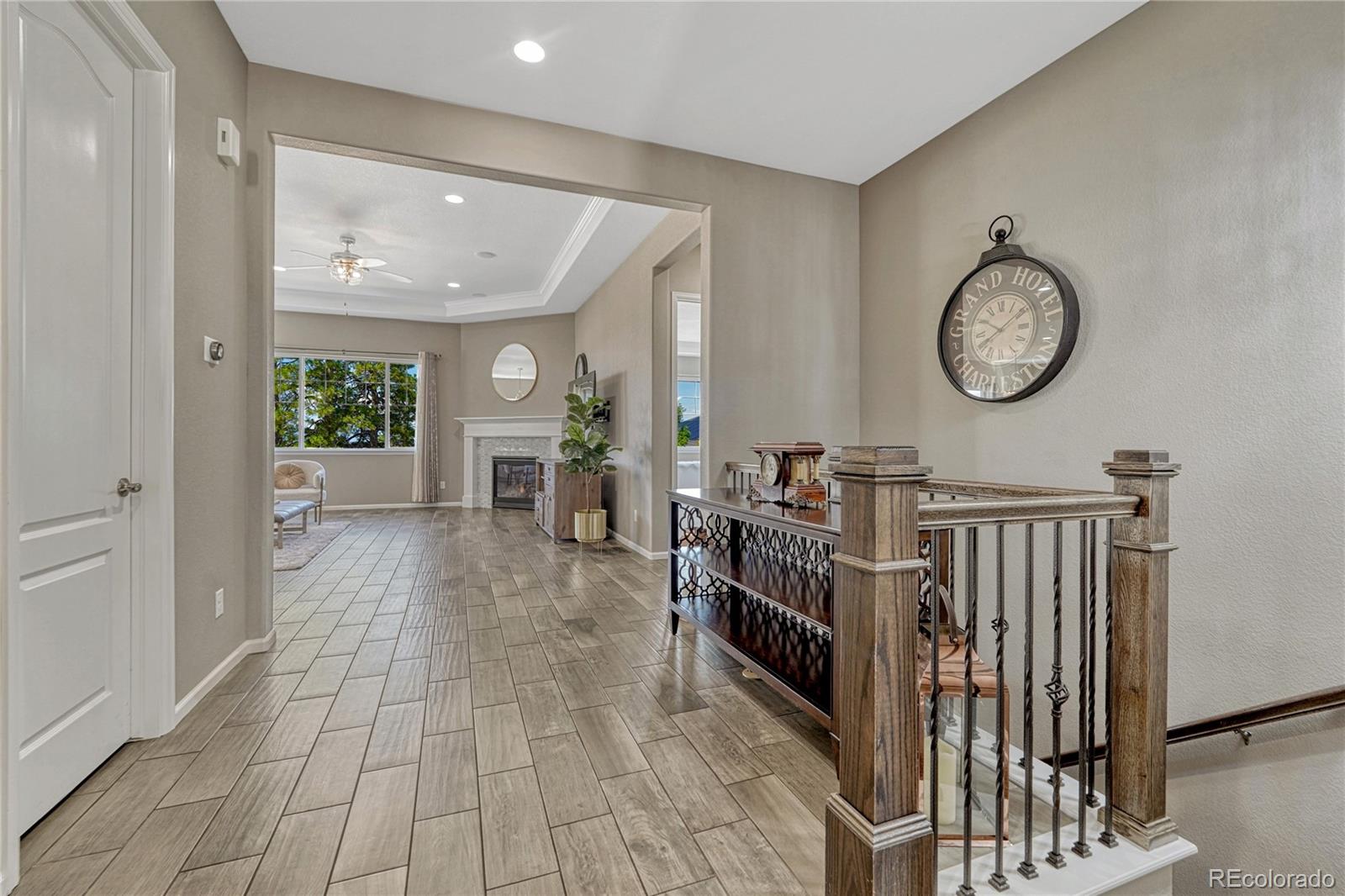 6677 S Catawba Way, Aurora, CO 80016 photo