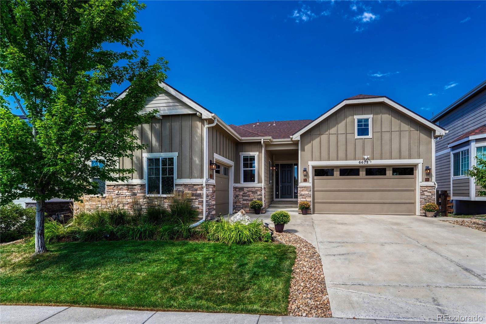 6677 S Catawba Way, Aurora, CO 80016 photo