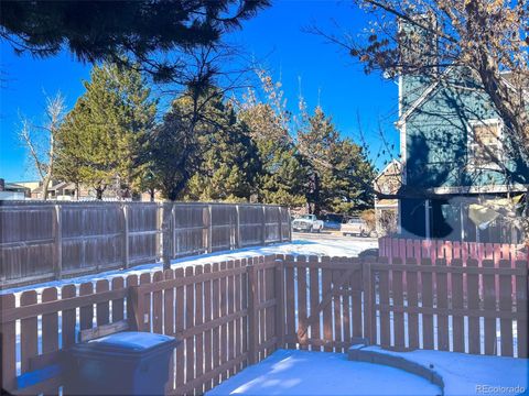 Townhouse in Aurora CO 15475 E Louisiana Avenue.jpg
