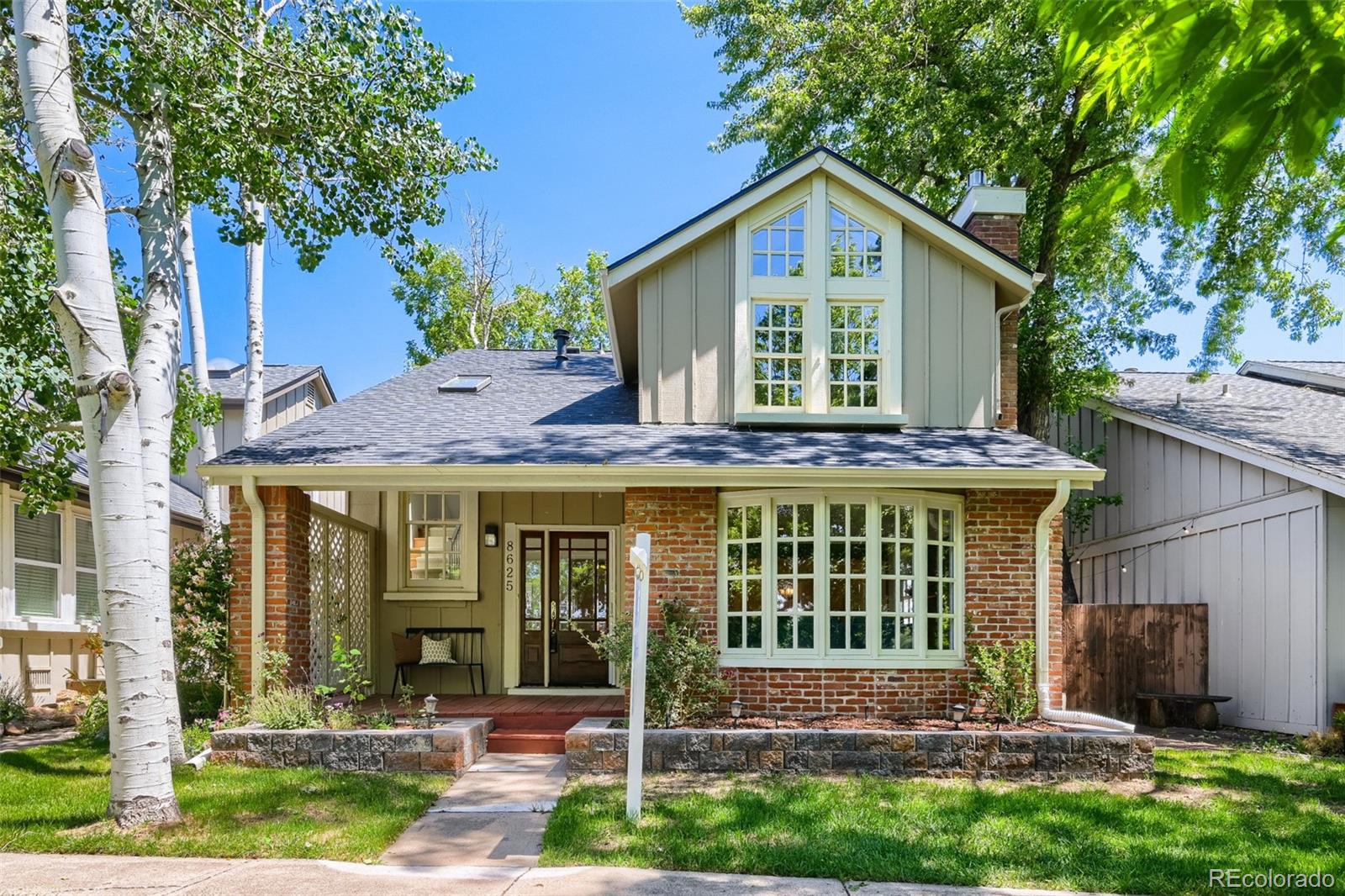 8625 Garland Ct, Arvada, CO 80005