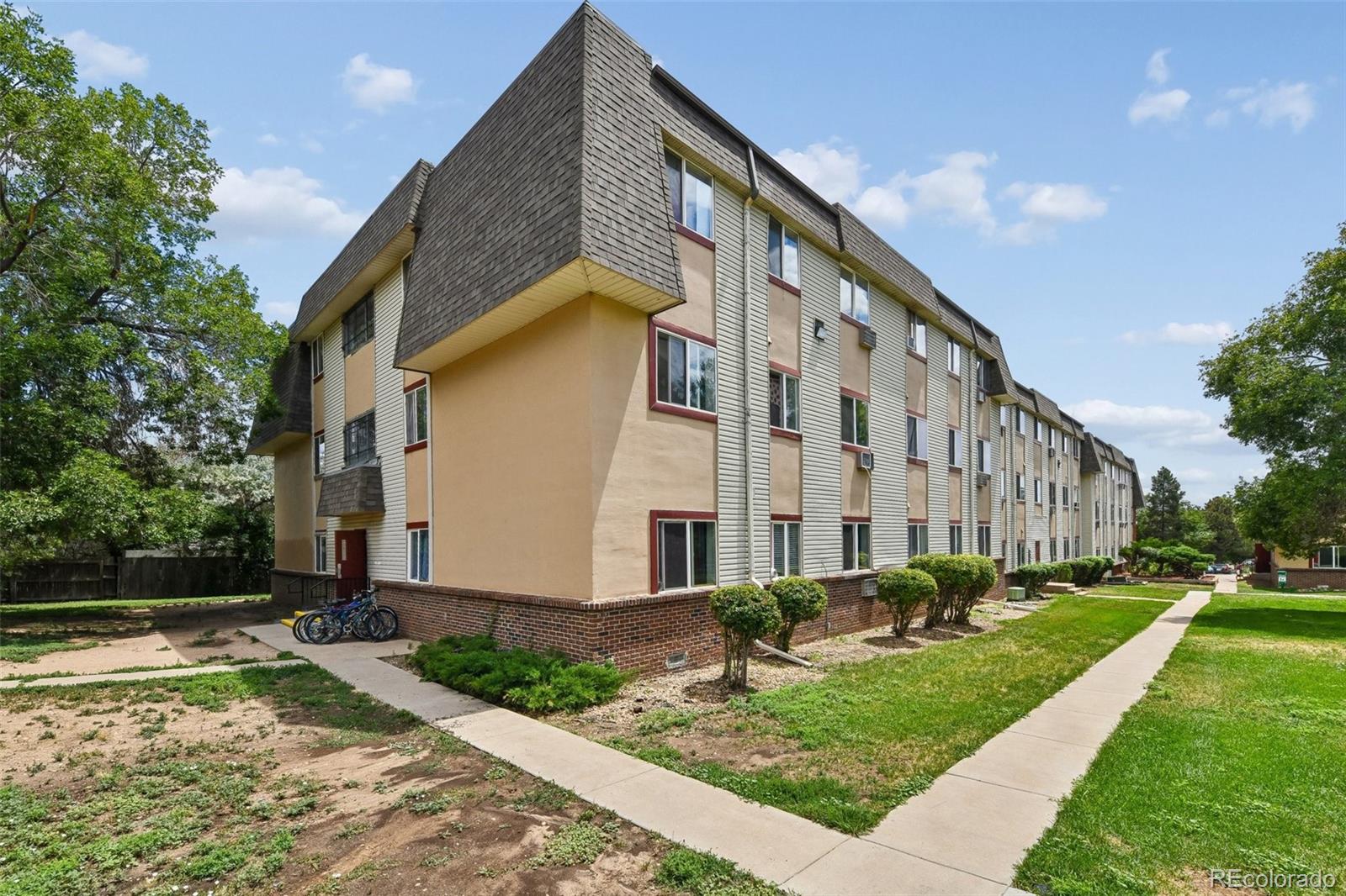 707 96 Ave, Thornton, CO 80260