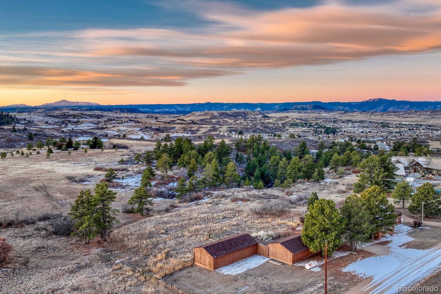 271 N Ridge Rd, Castle Rock, CO 80104 photo