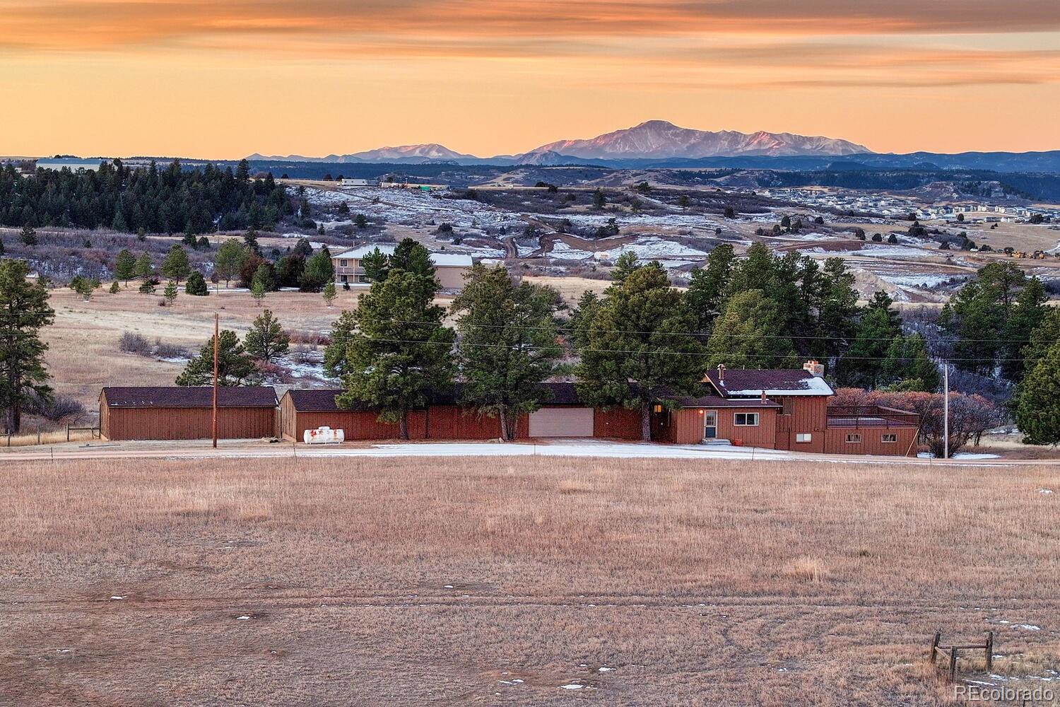271 N Ridge Rd, Castle Rock, CO 80104 photo