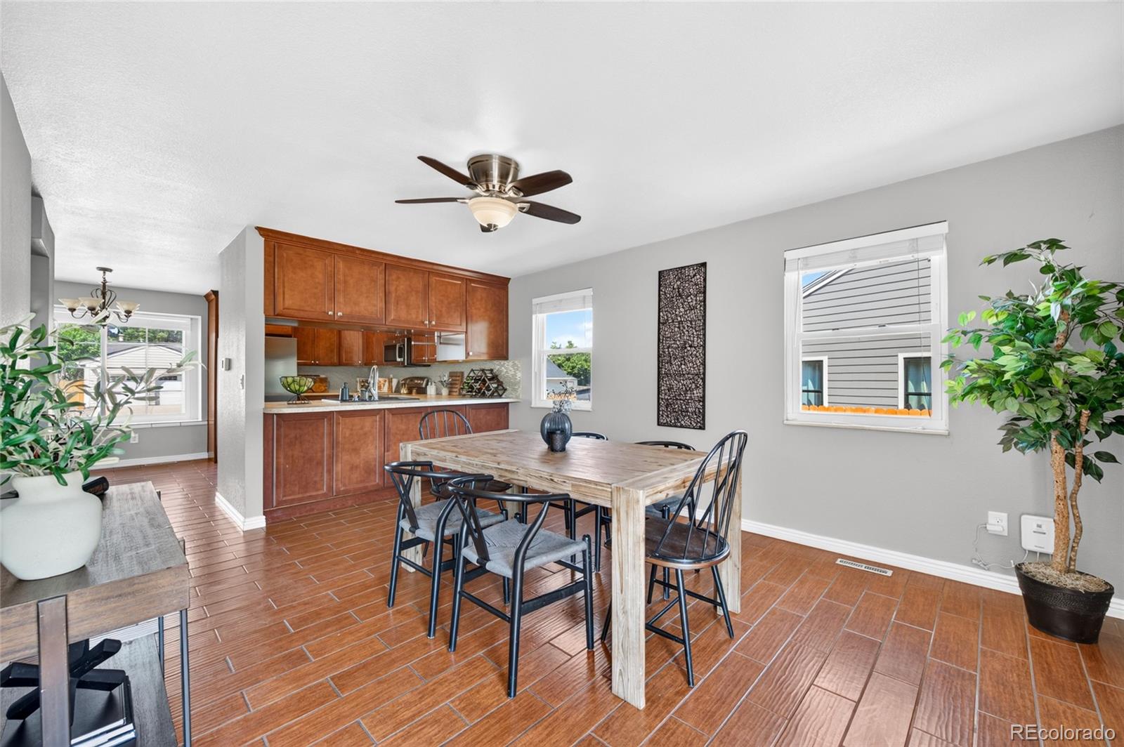 18313 E Crestline Cir, Centennial, CO 80015 photo