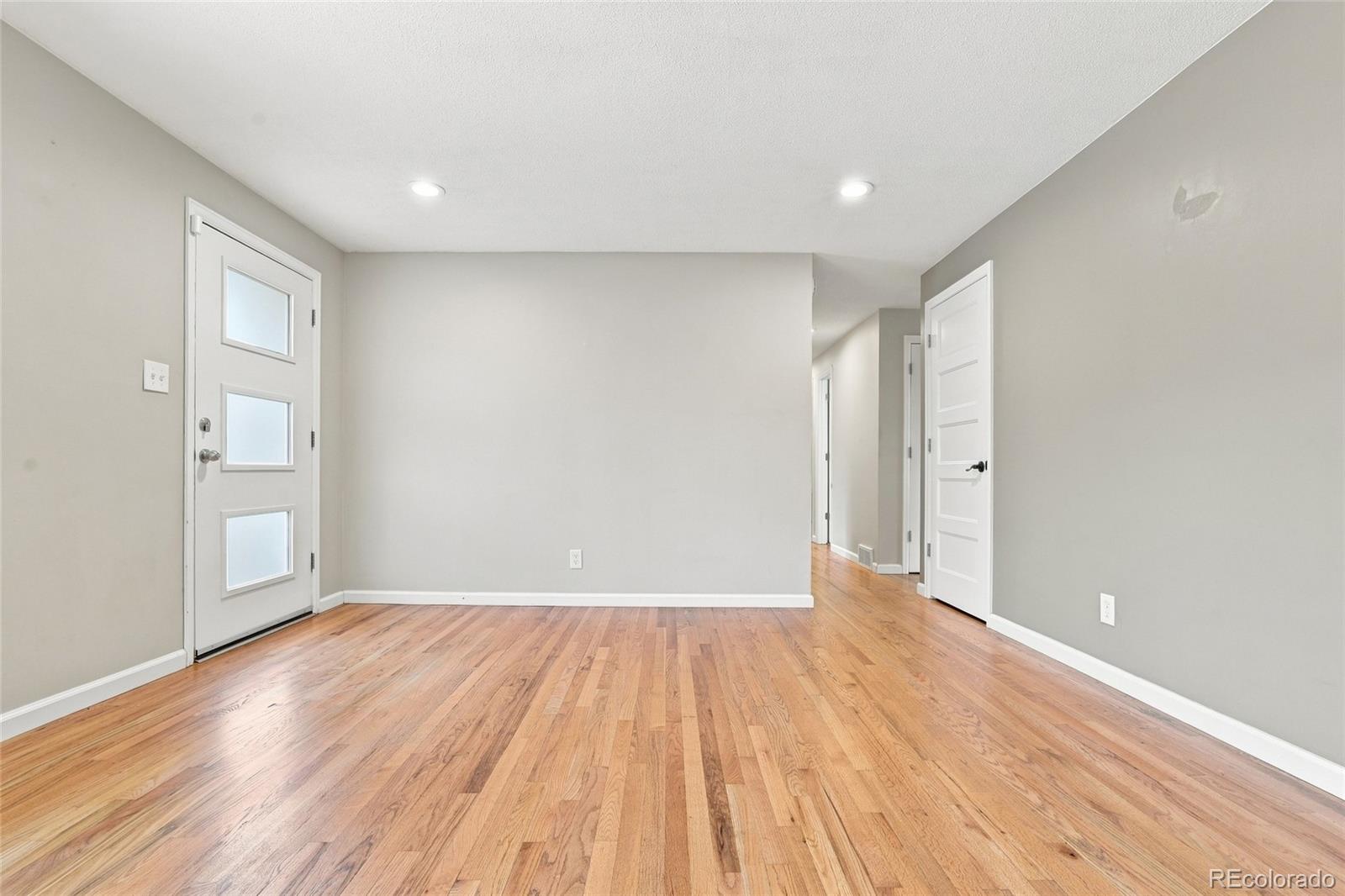 1461 S Magnolia Way, Denver, CO 80224 photo