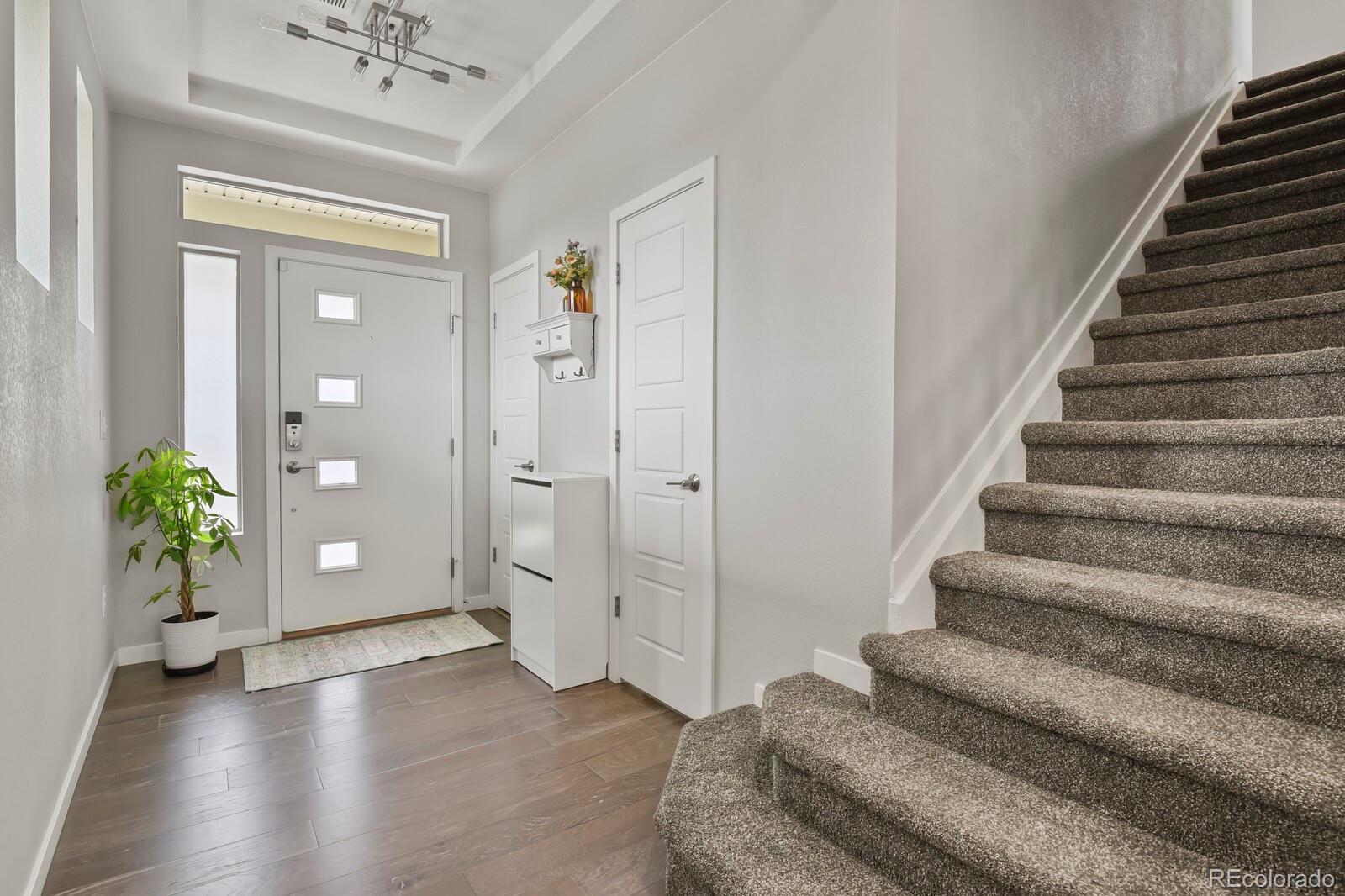 2932 Merry Rest Way, Castle Rock, CO 80109 photo
