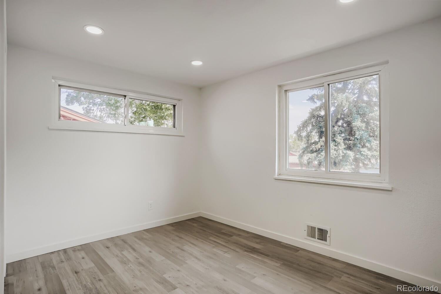 961 E 83 Pl, Denver, CO 80229 photo