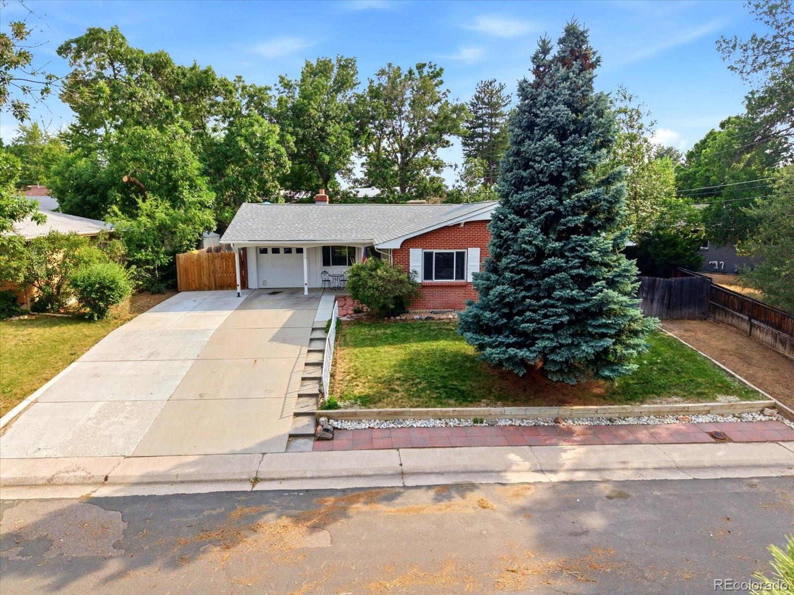 778 W Briarwood Ave, Littleton, CO 80120 photo