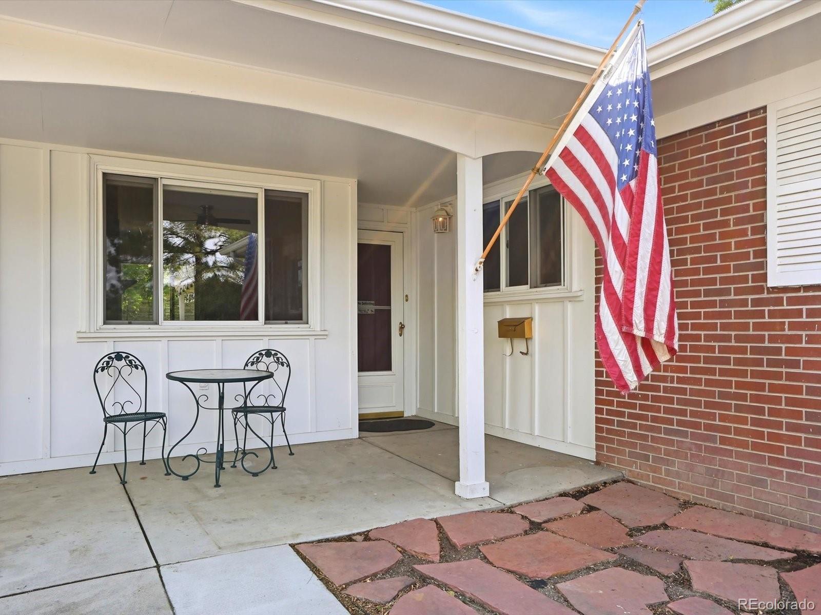 778 W Briarwood Ave, Littleton, CO 80120 photo