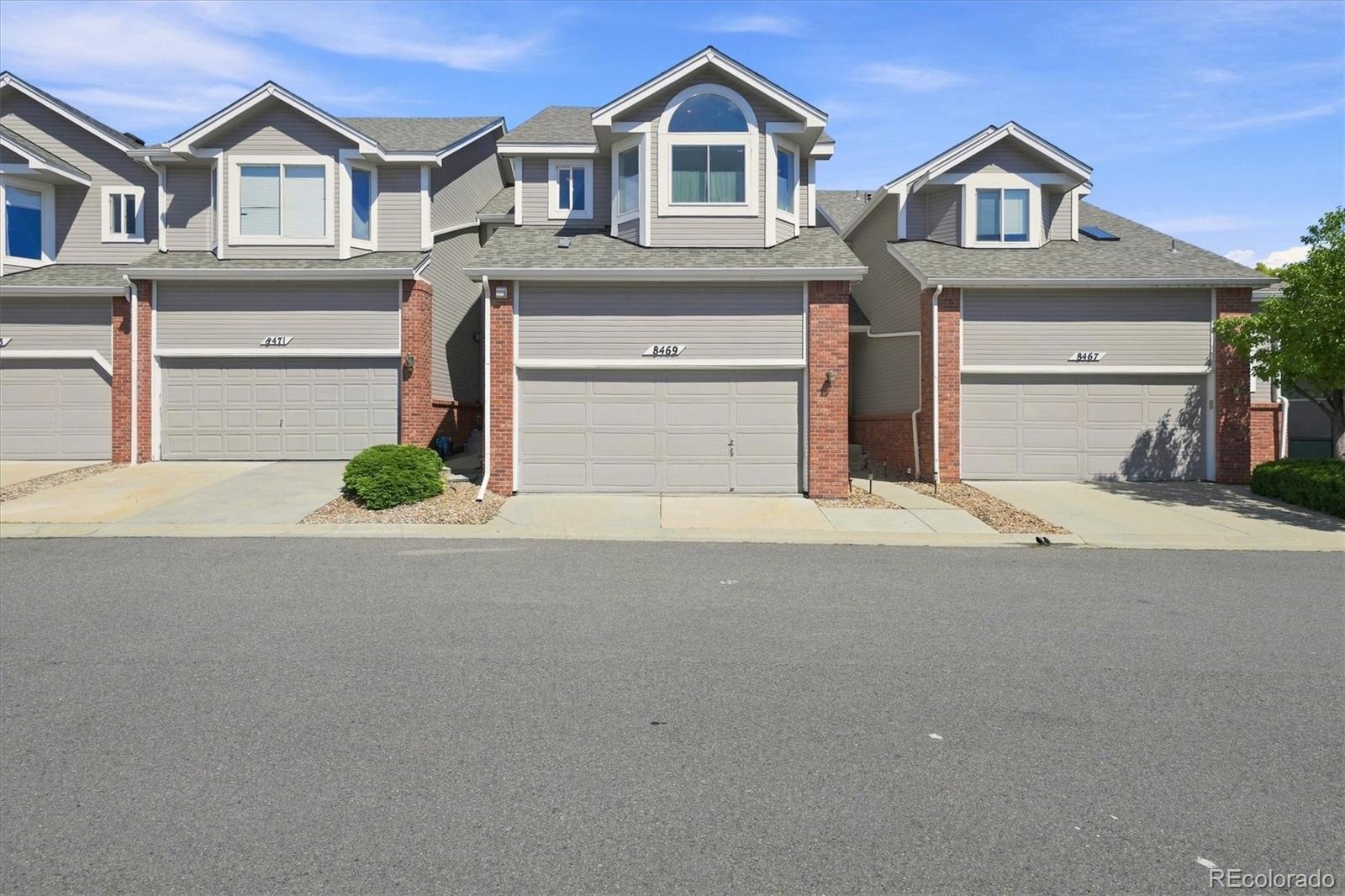 8469 Upham Way, Littleton, CO 80128