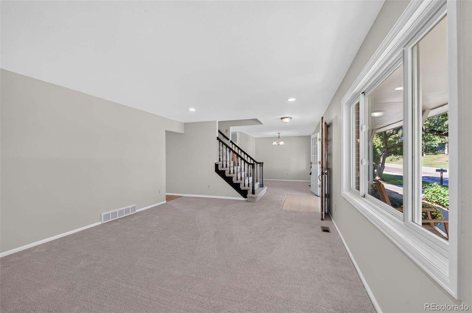 10482 W Dakan Mtn, Littleton, CO 80127 photo