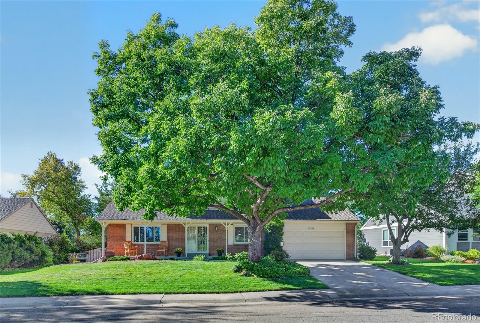 10482 W Dakan Mtn, Littleton, CO 80127 photo