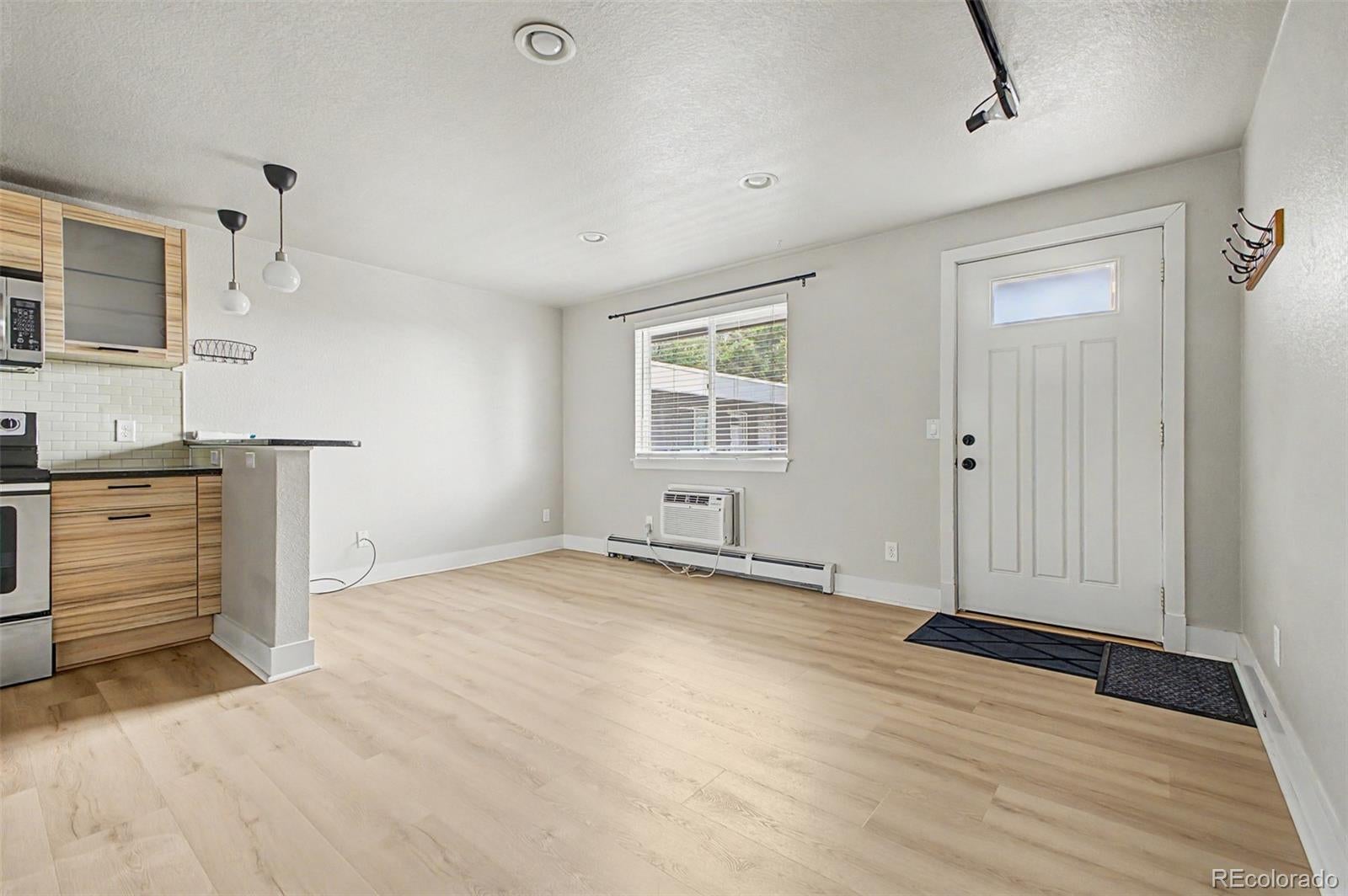 120 S Pennsylvania St #302, Denver, CO 80209 photo